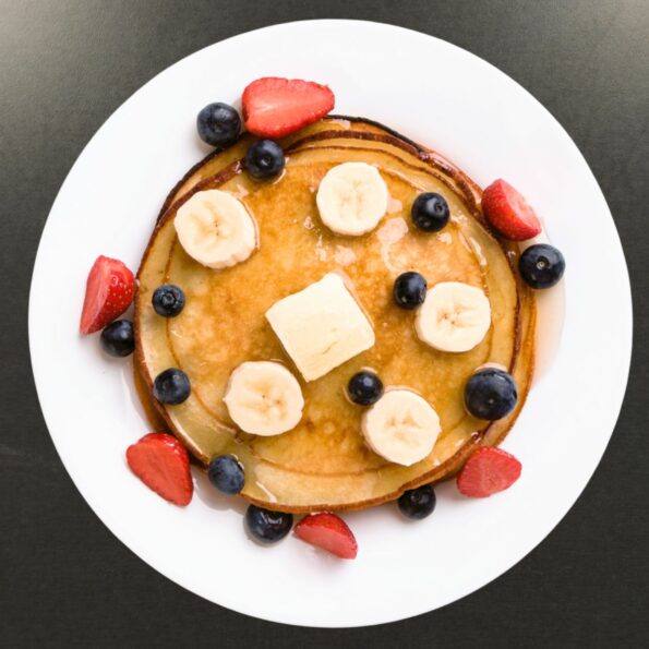 Vegane Pancakes, mit Mandelmilch, Banane