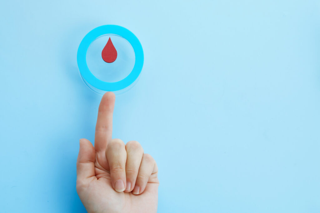 Blut am Finger nehmen, Blutzucker messe, Entwicklung,Krankheit,Diabetes Typ 2,Verlauf