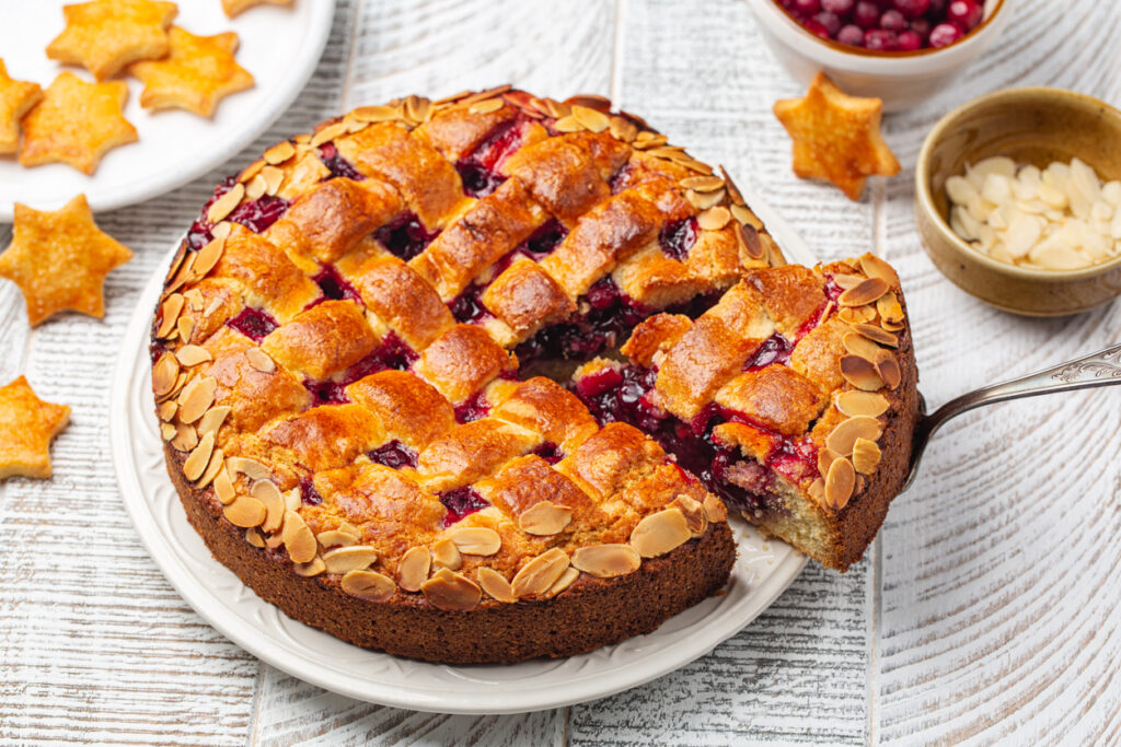 Kuchen,ganzer,komplett,Tisch