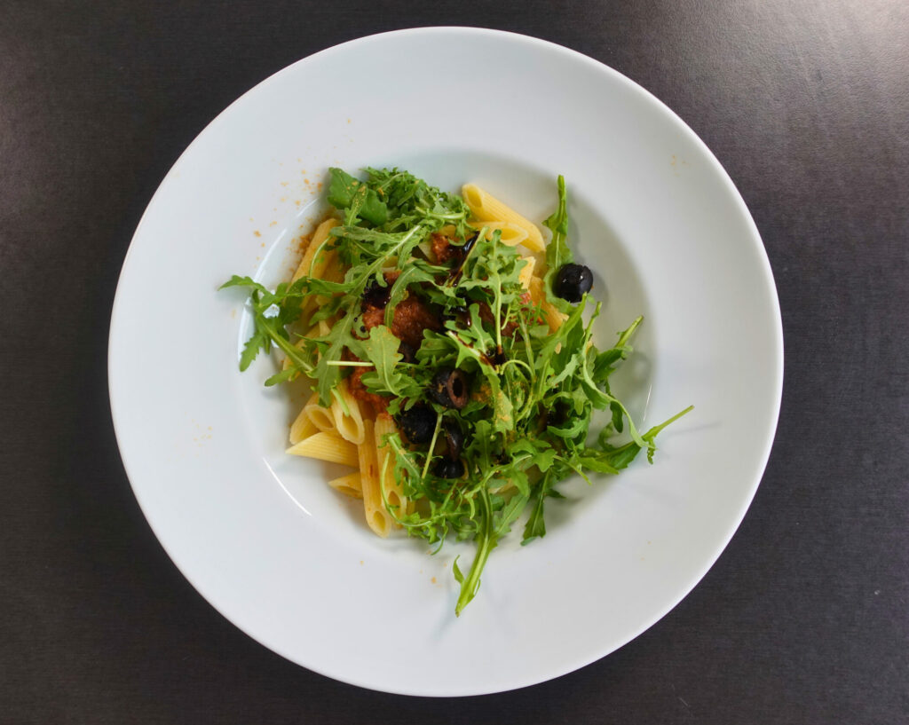 selbstgemachtes , Auberginen-Pesto, Nudeln,vegan,gesund,einfach,selber machen, pesto, rot, schnell
