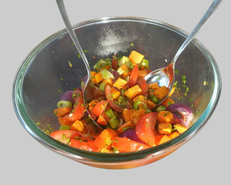 Süßkartoffel-Salat,Tomaten,vegan,pikant,lecker,gesund