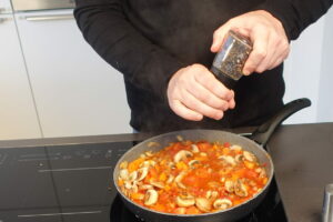 Bolognese,würzen,pfeffer,gut,einfach,lecker,Pfanne