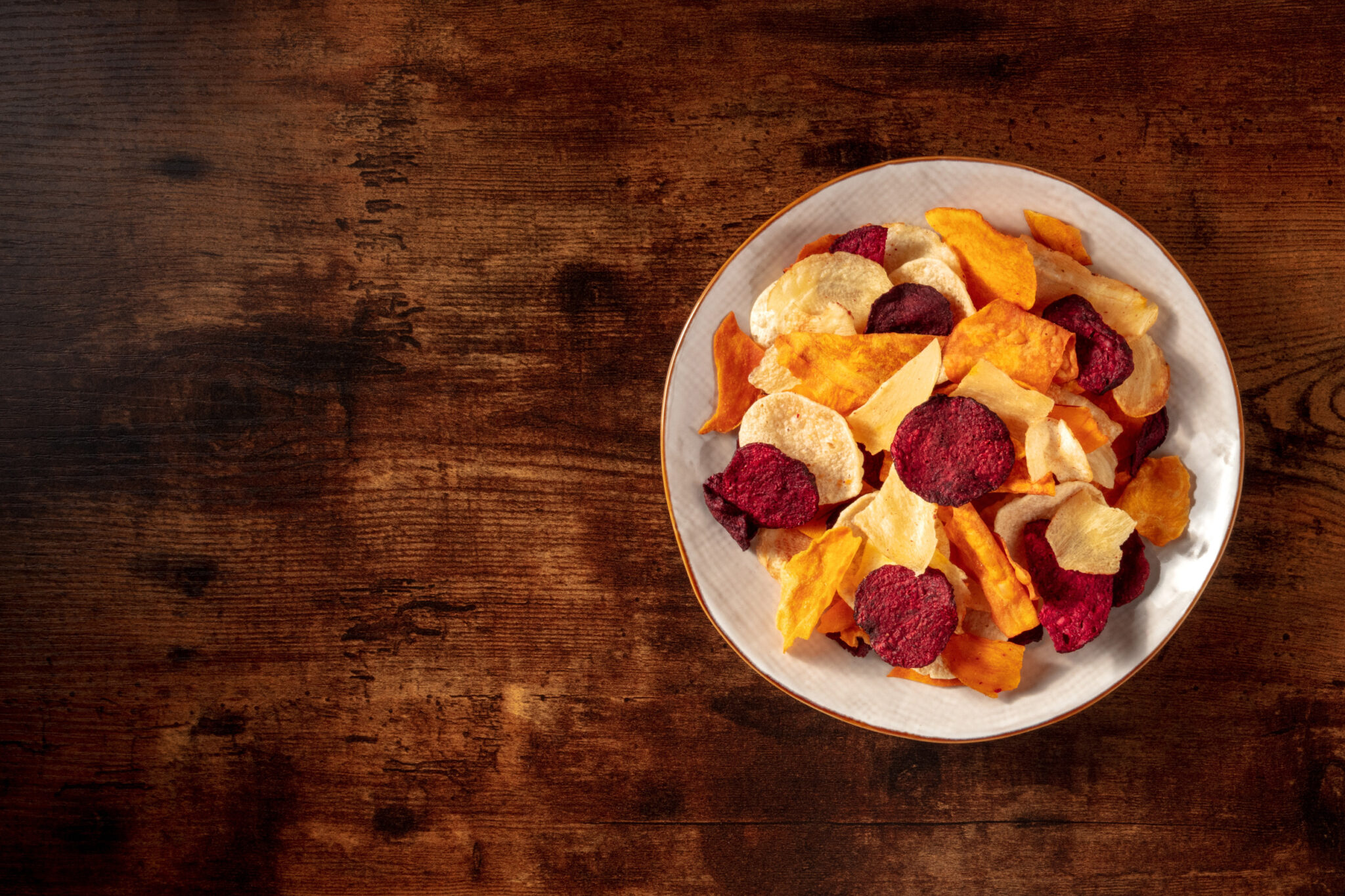 Wieviel Kalorien Hat Eine Tüte Chips Kalorien-Vergleich: Linsen-Chips & Co. > sind sie besser?
